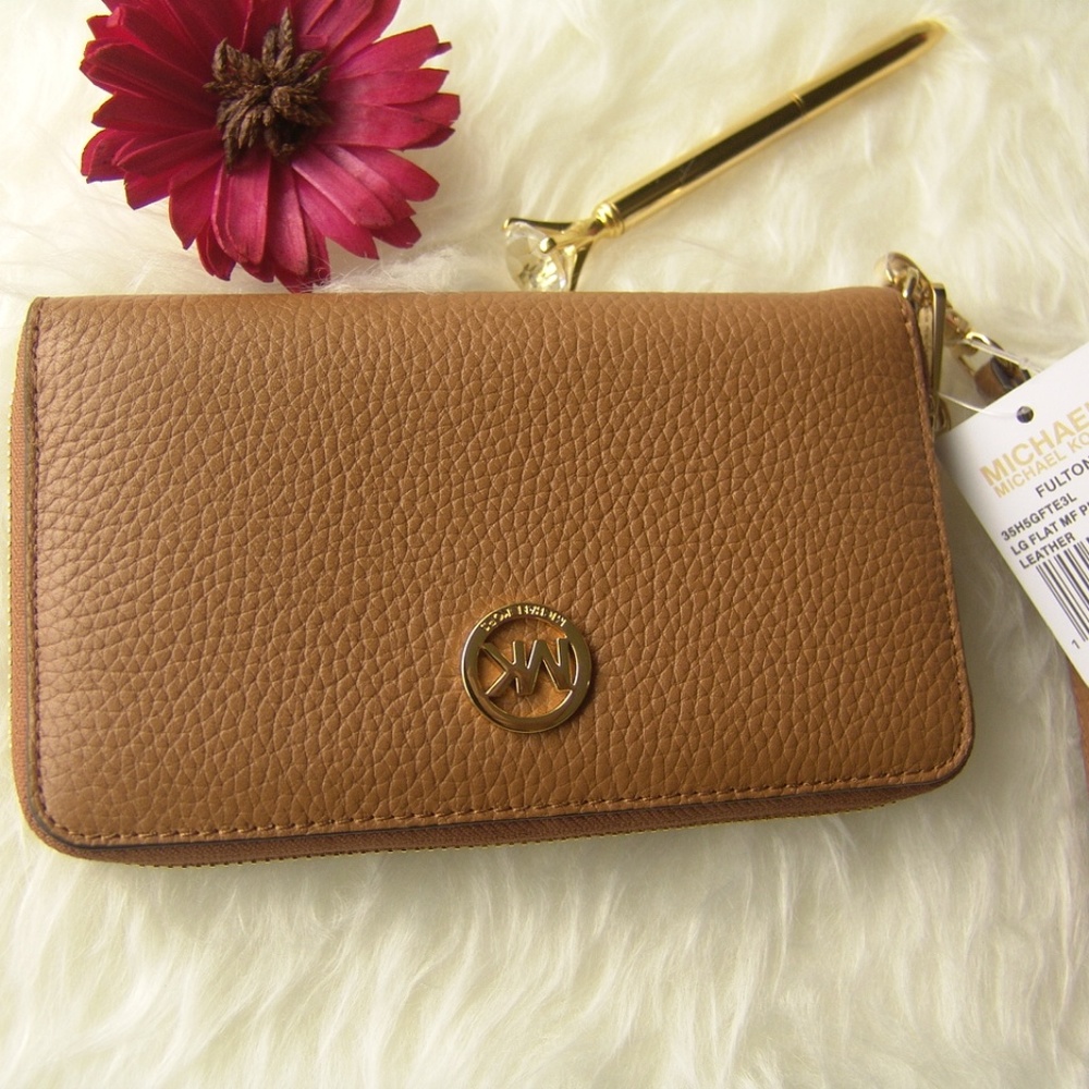 MICHAEL KORS FULTON WALLET PURSE LEATHER NEW